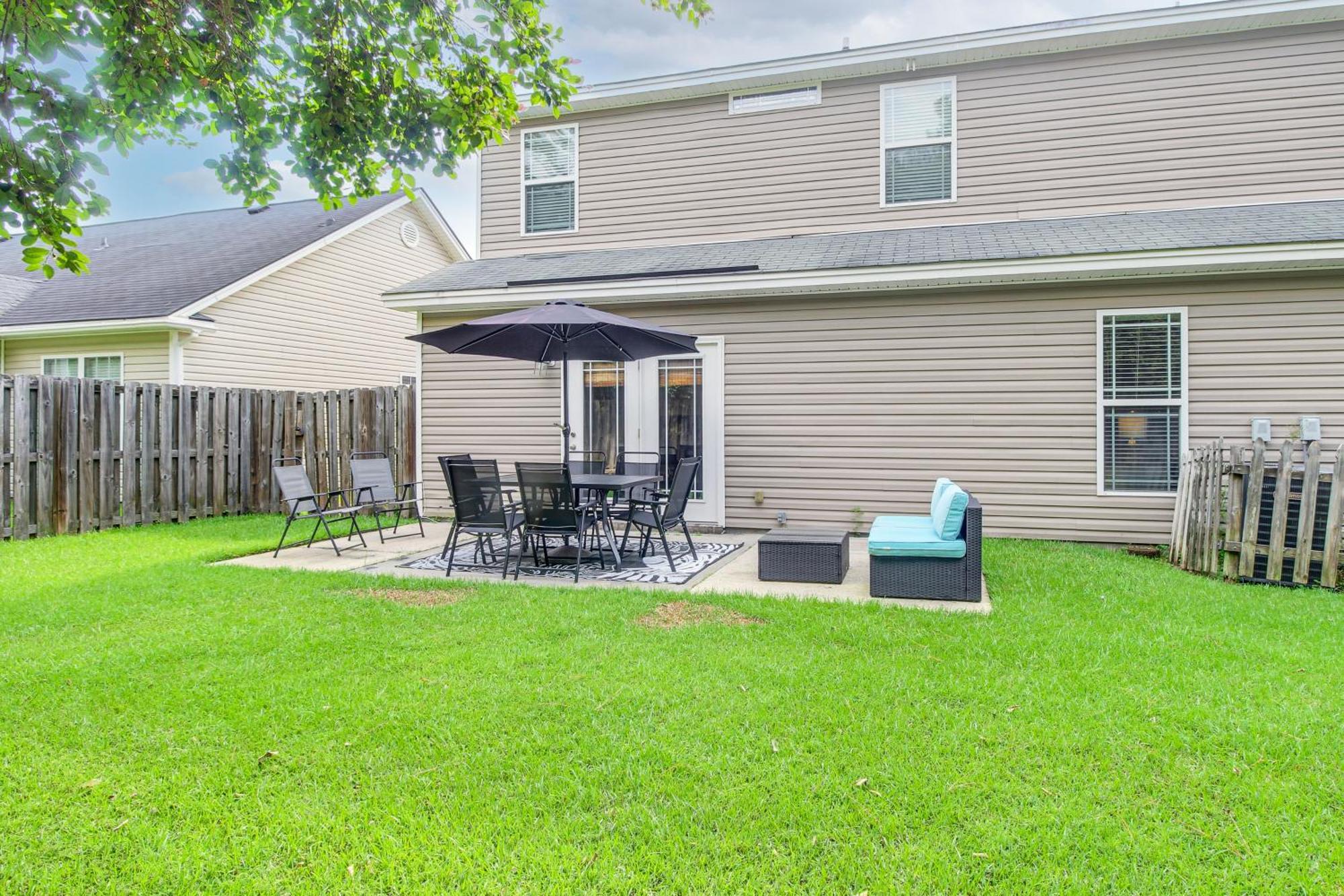 Spacious Pooler Home With Family-Friendly Perks Savannah Eksteriør bilde